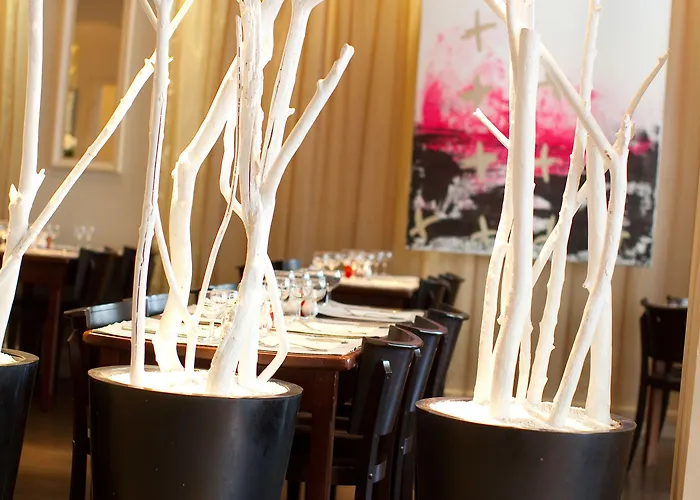 Les Negociants Βαλένς