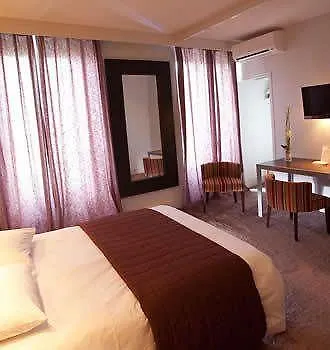 Les Negociants Валанс