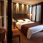 Les Negociants Hotel 2*