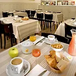 Les Negociants Hotel 2*