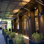Hotel Les Negociants 2*