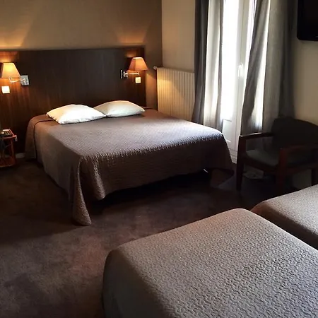 Hotel Les Negociants 2*