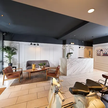 Les Negociants Hotel 2*