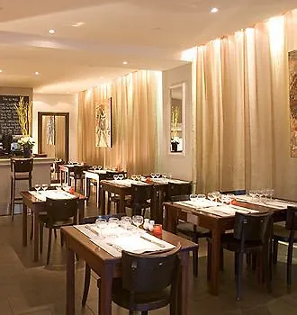 莱斯尼古奇安特斯酒店 2*