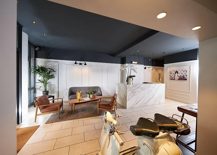 Les Negociants Hotel 2*