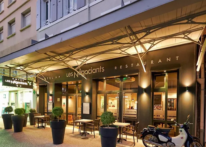 Les Negociants 2* Valence (Drome)